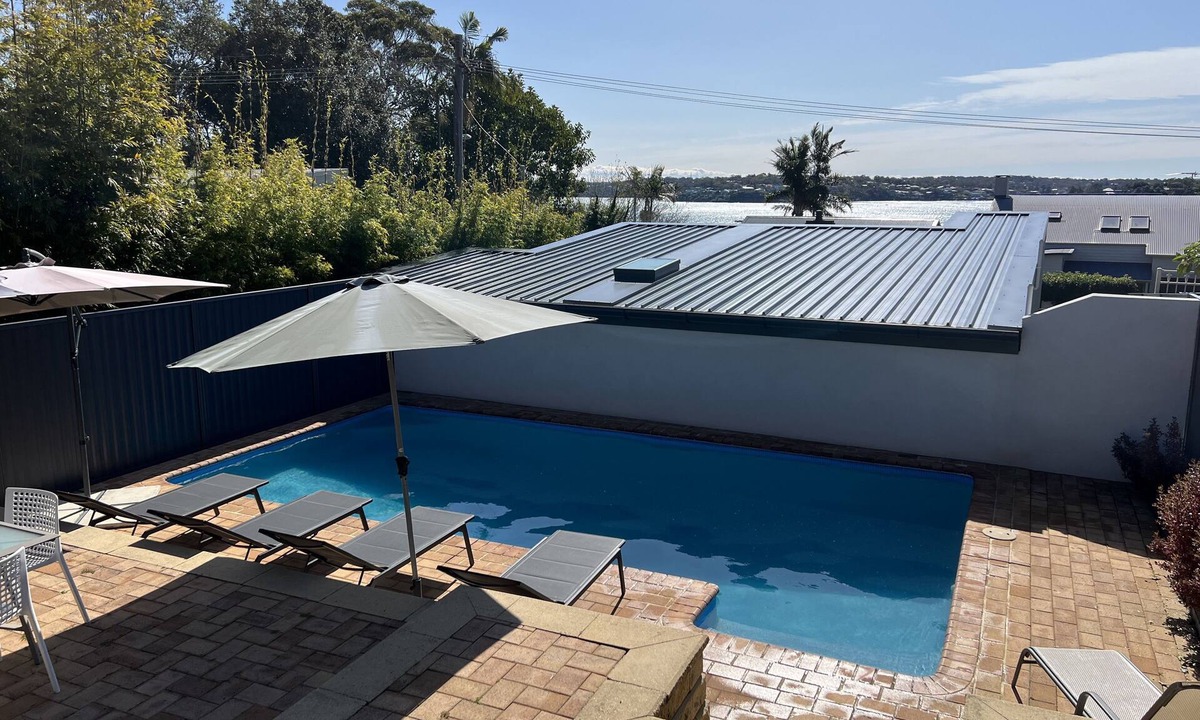 Bundeena House | Bundeena Base Art House, Sea View with Solar Heated Pool EV Charger available