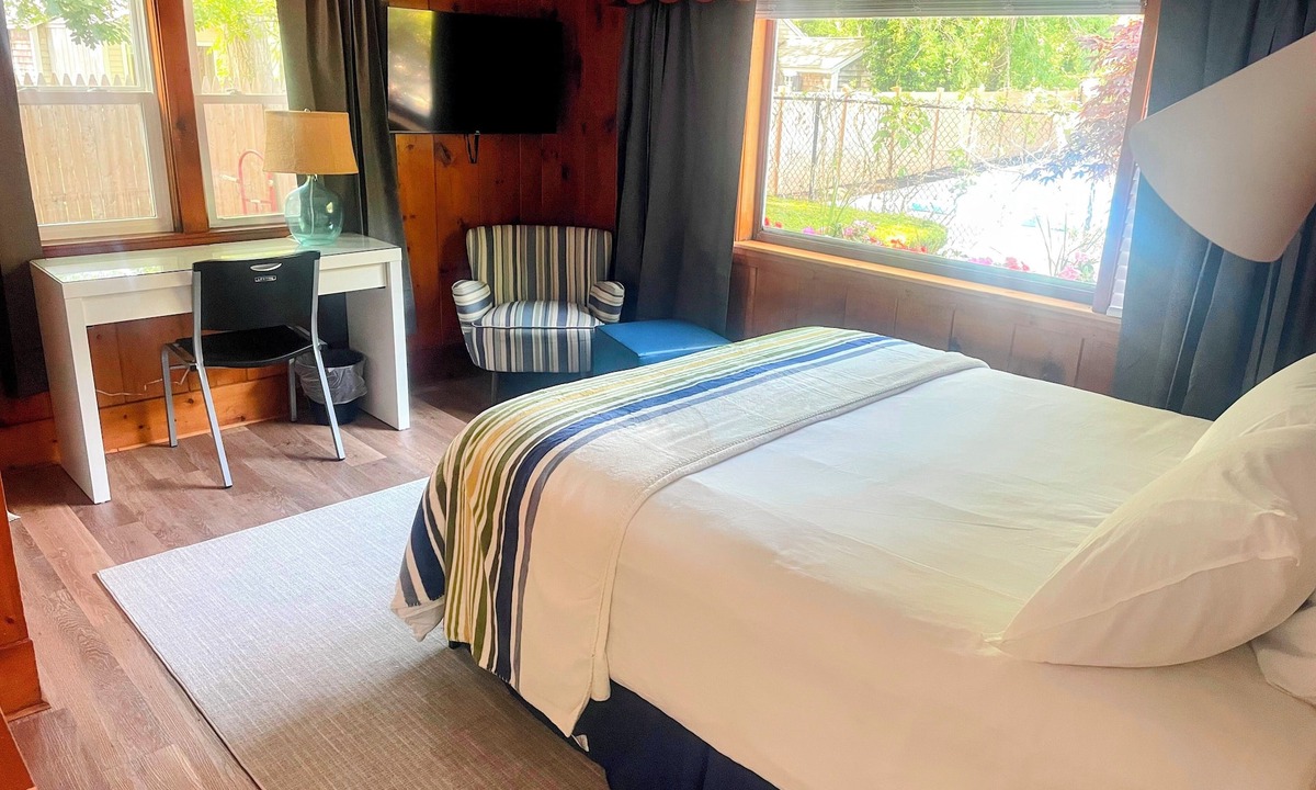 Bass River Hotel | Cape Cod Motor Inn