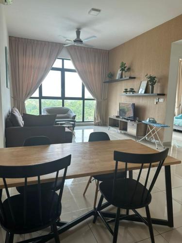 Putrajaya Apartment | Conezion residences, ioi resort city , beside ioi city mall, opposite hospital serdang, UPM and uiteen, putrajaya