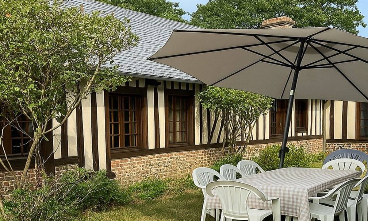 Le Pin Cottage | Les Glacières, a Norman farmhouse—a family home 25 minutes from the sea—sleeps 9