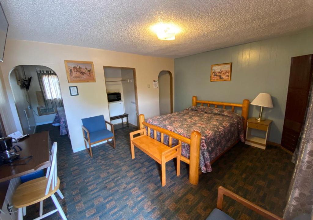 Thermopolis Hotel | Rainbow Motel