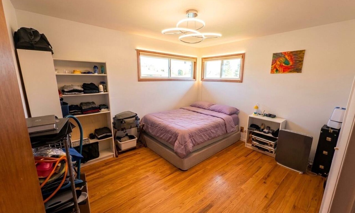 Martin Acres House | Spacious 4 bedrooms 2 bath rental near bus line Sundance Film Festival 2027