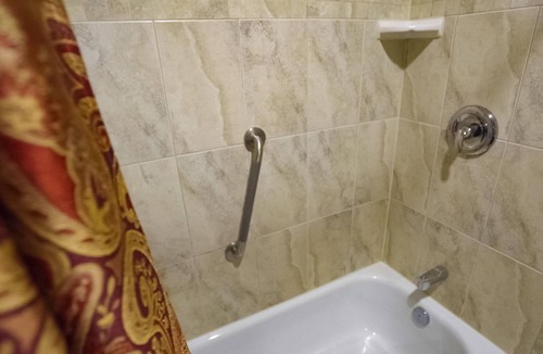 Dartmouth Hotel | 2 Queen Bed – Room 4 - Hearthstone Inn Boutique Hotel Halifax – Dartmouth