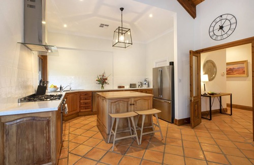 Balhannah House | Adelaide Hills Country House Luxury Escape - Balhannah