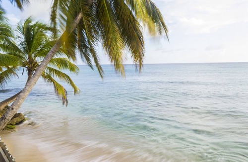 Mullins Cottage | Beach Front Property Barbados