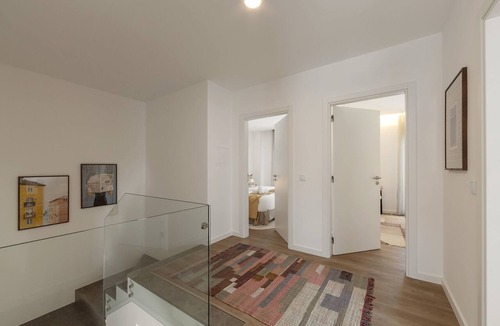 Peniche Villa | Beachside Hideaway - Elegant Coastal Getaway
