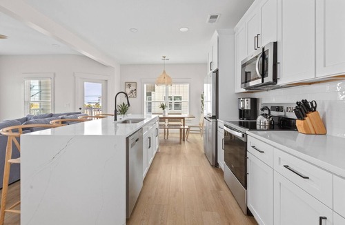 Myrtle Beach Villa | Beachwalk Club Steps to Beach Sleeps 16 Pets