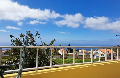 Prazeres Apartment | Calheta Countryside