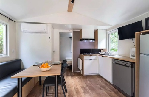 Saumane House | Campsite maeva Escapades du Château de l'Hom * - Cottage Comfort 2 Rooms 2/3 People Air-conditioned + TV