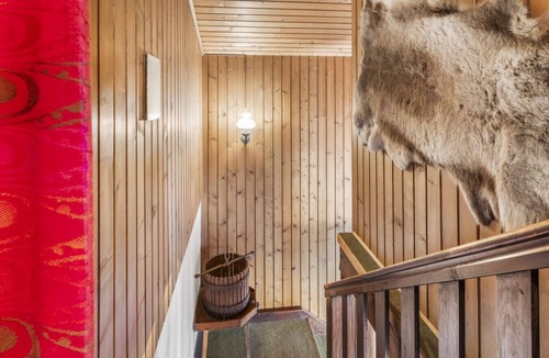 Caux House | Chalet familial avec vue sur les Alpes et le lac, sur les hauts de Montreux à Caux