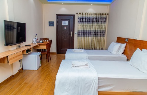 Thulusdhoo Island Hotel | Charming Hotel with Garden & Balcony