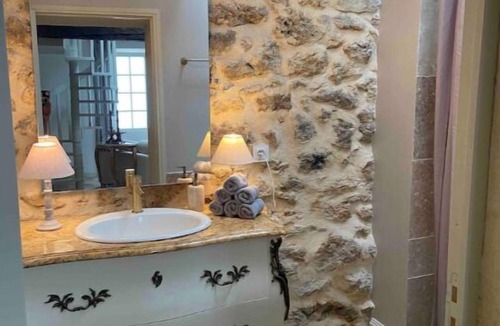 Merignas House | "Clos Antonia" quiet and stylish cottage near St Emilion and Sauternes