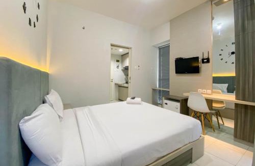 Semarang Apartment | Comfortable 1BR without Living Room at Amartha View Apartment By Travelio