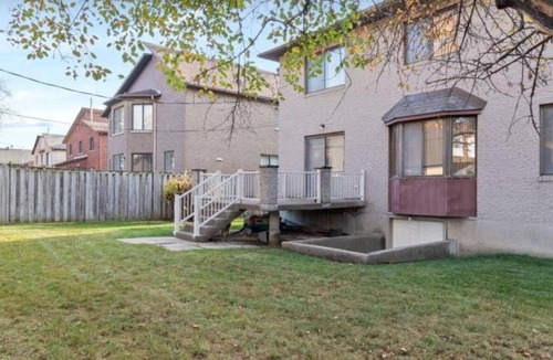 Dollard-des-Ormeaux Apartment | Cozy basement in central ddo closer to airport