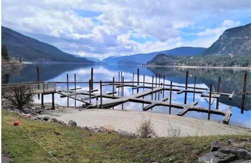 Sicamous Cabin | Cozy Cabin in Buena Vista Resort w/Boat Slip, Beach/Lake Access, Kayaks, Park.