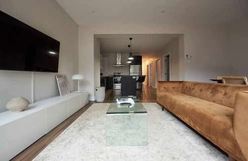 Little Italy Apartment | Design 3-bedroom flat with private terrace in Little Italy by Denstays