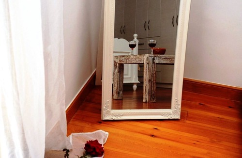 Livadi Villa | DIO GUESTHOUSES VILLA PARNONAS 3 B/R WITH PRIVATE GARDEN AND SWIMMING POOL