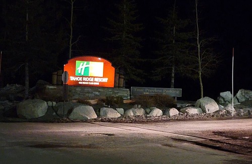 Tahoe Village Resort | Experience Tahoe's Ski Scene at Holiday Inn Club Vacations Tahoe Ridge Resort
