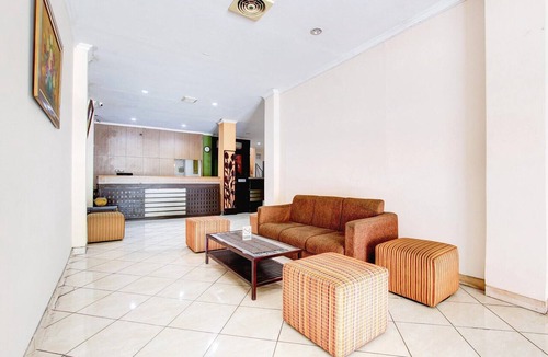 Semarang House | Family Luxury Suite W/Free WiFi and Parking