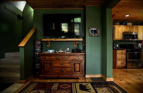 Stratton Cabin | Flagstaff Adventure Cabin
