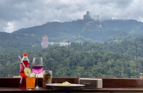 Genting Highlands Apartment | Genting View Resort Duplex Penthouse 5R4B 16pax by Jen dehome
