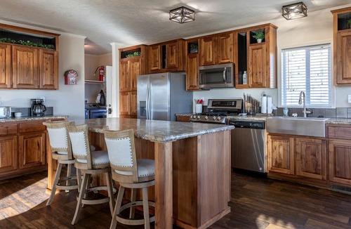 Etna Villa | Gorgeous Secluded Villa with Hot-tub, Fire Pit and Games in Etna, Wyoming