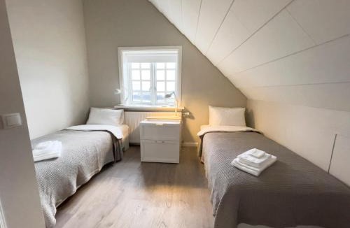 Grindavik Apartment | Kristinsson Apartments second floor
