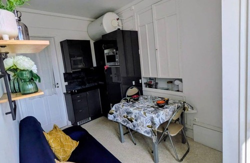 Veules-les-Roses Apartment | La Brise Salée, Steps from Veules Beach