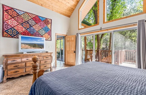Kohls Ranch Cabin | Large, Beautiful Cabin on Tonto Creek in Kohl's Ranch/Game Room/Hot Tub/Views