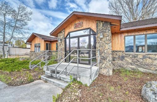 Ten Sleep House | Large Ten Sleep Home on Main St, 10 Mins to Canyon