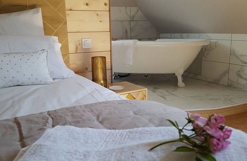 Sainte-Honorine-de-Ducy Cabin | Lodge omaha avec nordic bath