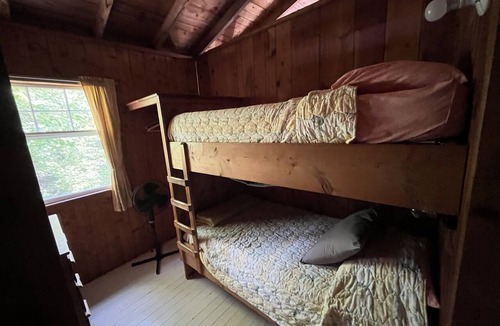 Hubbards Cabin | Log Cabin #1 - Hubbards Beach
