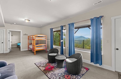 Tennga Cabin | Mountain Oasis: Cozy Cabin with Stunning Views Near Ocoee River
