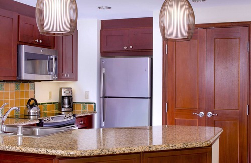Ko Olina Resort | Mountain View - 2 Bedroom - Marriott's Ko Olina Beach Club - Full Resort Access