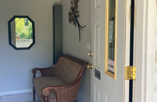 Maple Ridge House | Nature Heaven, One Bedroom Suite
