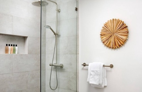 The Bight Resort | Oceanfront Resort Suite | All-Inclusive, Lagoon-Style Pool & Paddleboards