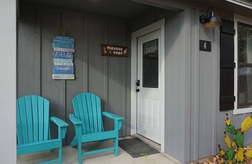 Caldwell Cottage | Paradise Point Cottage tucked in a shady relaxing setting.