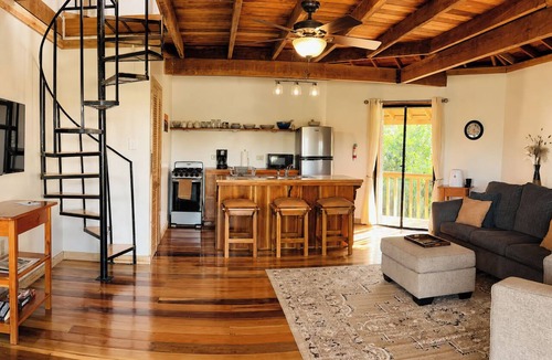 Middlesex Cottage | Perched above The Hummingbird Gap along Belize’s breathtaking Hummingbird Highway, two private cottages offer incredible mountain and jungle views, separate living spaces and plenty of privacy—perfect for two couples, friends or a small family.