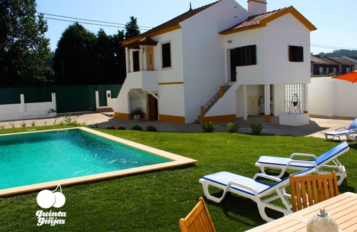 Maiorga Cottage | Quinta das Ginjas - Private Cottage with swimming pool at Alcobaça