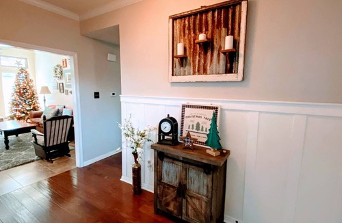 Hewitt Cottage | Relaxing 4-Bdrm, 3-Bath home near Waco, Texas with Quick Access to Interstate 35