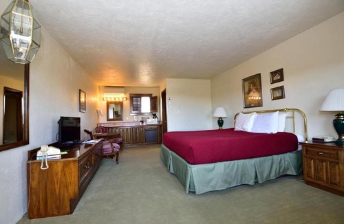 Sequim Hotel | Sequim West Inn