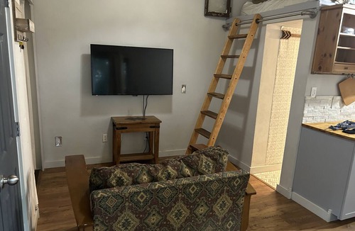 Parker Lane Apartment | Small efficiency loft apt in back of duplex 3 story townhouse. No shared spaces.