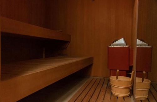 Innri-Njarthvik House | Smart Luxury - Gaming Arena, Gym, Sauna and Jacuzzi