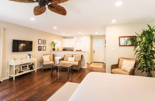 Makawao Apartment | Spacious Hawaiian Suite for a Romatic Getaway in the Upcountry of Maui!