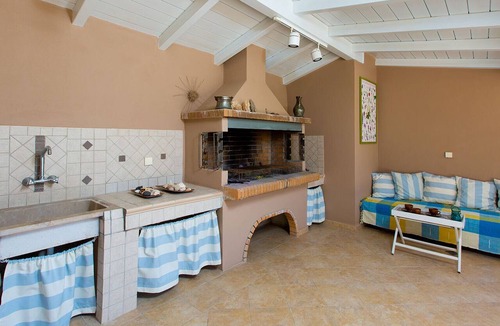 Kare Villa | Spacious villa with full privacy & nature views!