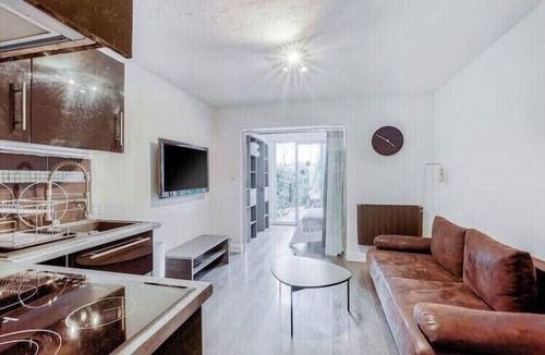 Valescure Apartment | T2 Golf Valescure, Swimming Pool, Tennis, and Private Garden