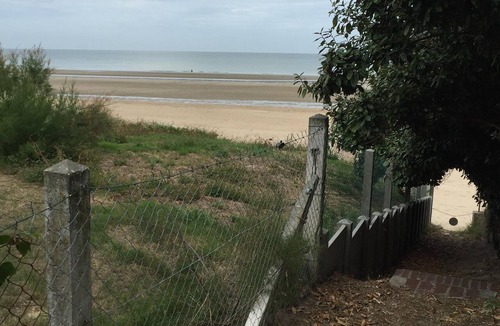 Varaville Villa | The sea and the beach at the exit of the villa, in a very quiet area