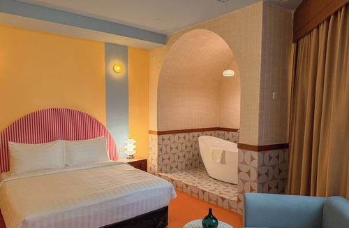 Kampung Haji Abdullah Hukum Hotel | The Très Hotel