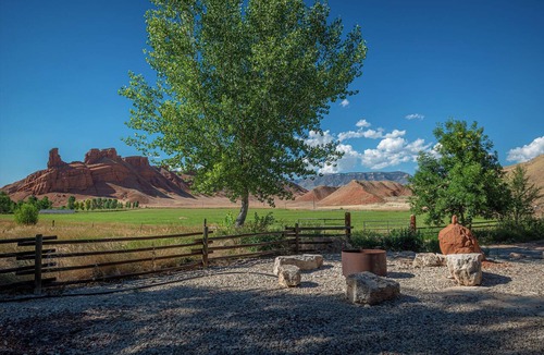 Shell Cabin | The Trapper Creek Guest House - Shell, Wy, at the foot of Big Horn Mountains.