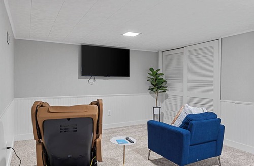 Springfield House | Tranquil 3-bedroom house with a massage chair
